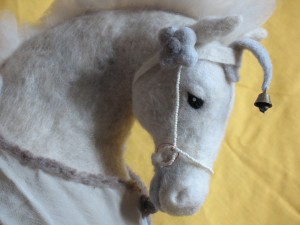 Felted horse, by Yling Tien