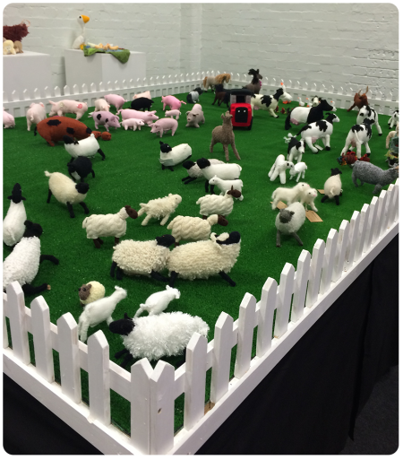 The knitted farm in all of it's glory.