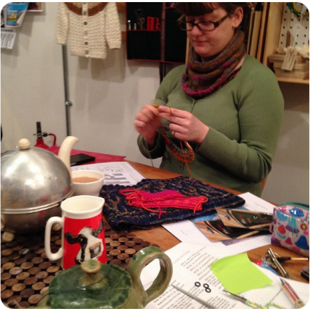 Working on my cowl during our lesson at Wild and Wooly (photo copyright Renee Callahan 2015)