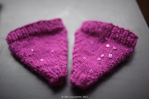 Knitted earmuffs by tsaria